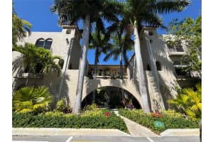 815 NE 28th St 104, Wilton Manors, FL 33334 - MLS#F10501038