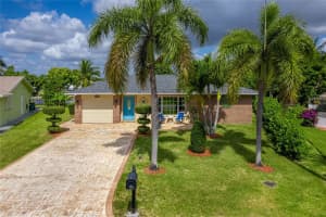 7013 NW 95th Ter, Tamarac, FL 33321 Sold 07/14/25