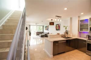 824 NE 19th Ave, Fort Lauderdale, FL 33304 Sold 08/25/25