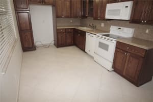 802 Cypress Grove Ln 309, Pompano Beach, FL 33069 - MLS#F10501115