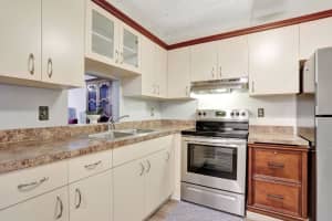 2801 Somerset Dr 112, Lauderdale Lakes, FL 33311 Sold 07/07/25