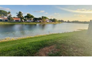 17932 NW 63rd Ct, Hialeah, FL 33015 Sold 08/11/25