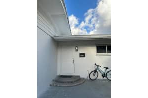 1951 NE 28th Ct, Lighthouse Point, FL 33064 - MLS#F10501178