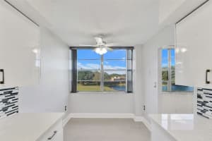 1000 Saint Charles Place, Pembroke Pines, FL 33026 - MLS#F10501211