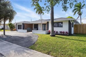 2105 Ne 62nd St, Fort Lauderdale