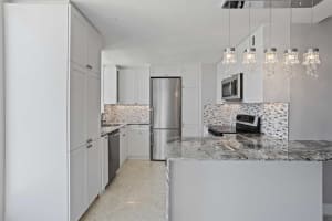1010 S Ocean Blvd 1704, Pompano Beach, FL 33062 - MLS#F10501218