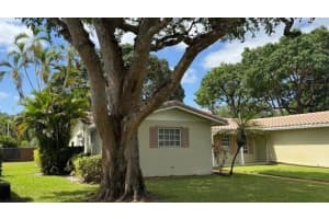 550 NW 66th Ave, Plantation, FL 33317 - MLS#F10501245