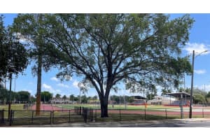 981 16th Avenue, Fort Lauderdale, FL 33311 - MLS#F10501285