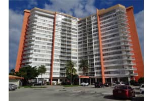 1301 Ne Miami Gardens Dr 605w, Miami