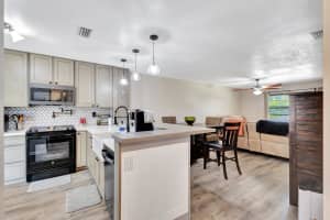 80 Westecunk Dr 80, Royal Palm Beach, FL 33411 Sold 07/02/25