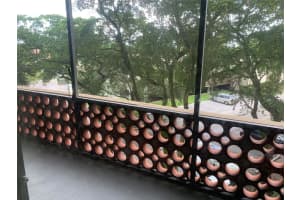 4222 Inverrary Blvd 207, Lauderhill, FL 33319 Sold 06/01/25