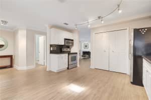 905 SE 12th Ct 17, Fort Lauderdale, FL 33316 Sold 10/29/25