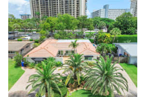 1820 Bel Air Ave, Lauderdale By The Sea, FL 33062 - MLS#F10501348