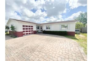 1104 Pinehurst, North Lauderdale, FL 33068 - MLS#F10501355