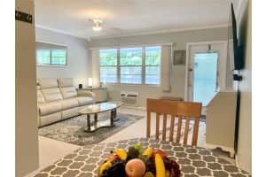 16 Newport Crescent, Deerfield Beach, FL 33442 - MLS#F10501359