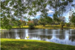 3499 Oaks Way 201, Pompano Beach