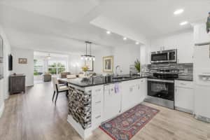 25 Abbey Ln, Delray Beach, FL 33446 - MLS#F10501405