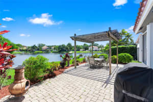 8434 SW 42nd Ct, Davie, FL 33328 Sold 06/20/25