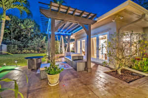 841 Gardenia Ln, Plantation, FL 33317 Sold 06/11/25