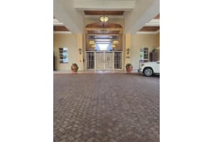 520 SE 5th Ave 3704, Fort Lauderdale, FL 33301 - MLS#F10501459