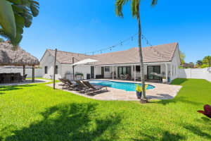 1600 SW 52nd Ter, Plantation, FL 33317 Sold 06/03/25