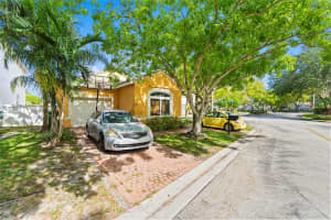 134 NW 97th Way, Coral Springs, FL 33071 Sold 07/18/25