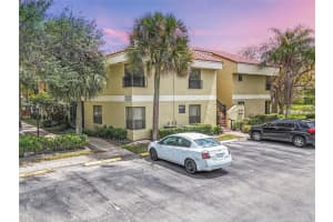 2470 NW 49th Ter 2470, Pompano Beach, FL 33063 - MLS#F10501525