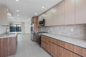 3341 Raleigh St. 2G, Hollywood, FL 33021 Sold 08/12/25