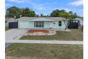 880 SW 67th Ave, North Lauderdale, FL 33068 Sold 07/14/25