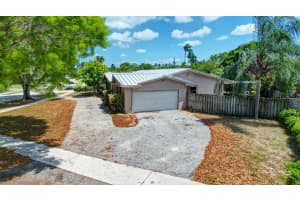 6741 NE 21st Rd, Fort Lauderdale, FL 33308 - MLS#F10501601
