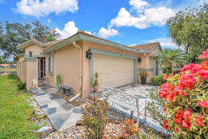 9883 Harbour Lake Cir, Boynton Beach, FL 33437 - MLS#F10501616