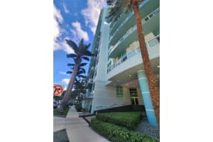 1900 N Bayshore Drive 1012, Miami