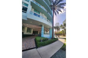 1900 N BAYSHORE DRIVE 1012, Miami, FL 33132 - MLS#F10501618