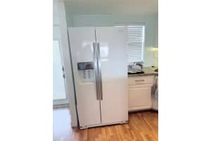 9540 Sunrise Lakes Blvd 308, Sunrise, FL 33322 Sold 10/20/25