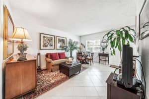 2660 NE 8th Ave 212, Wilton Manors, FL 33334 Sold 07/10/25