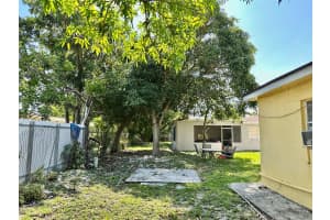 3567 NW 32nd CT, Lauderdale Lakes, FL 33309 - MLS#F10501670