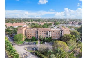 701 NW 19th Street 202, Fort Lauderdale, FL 33311 - MLS#F10501722