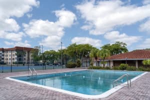 4152 Inverrary Dr 301, Lauderhill, FL 33319 Sold 08/18/25