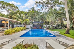 412 NE 26th St, Wilton Manors, FL 33305 Sold 06/30/25