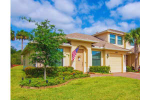 10095 W Villa Cir, Vero Beach