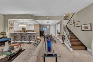 2601 NE 14th Ave 112, Wilton Manors, FL 33334 Sold 06/17/25