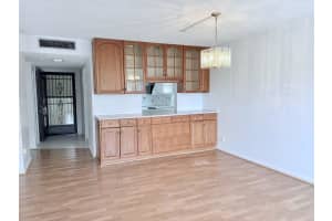 2306 Cypress Bend Drive, Pompano Beach, FL 33069 - MLS#F10501772