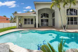 15953 SW 8th St, Pembroke Pines, FL 33027 Sold 07/08/25
