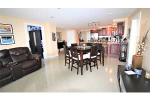 3499 Oaks Way 909, Pompano Beach