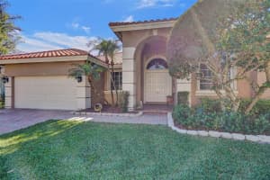 526 NW 118th Ave, Coral Springs, FL 33071 Sold 07/31/25