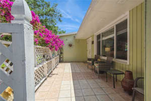 741 Beachwood Ln, Plantation, FL 33317 Sold 06/30/25