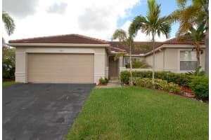1949 Cygnus Ct, Weston