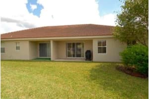 1949 Cygnus Ct, Weston, FL 33327 - MLS#F10501902