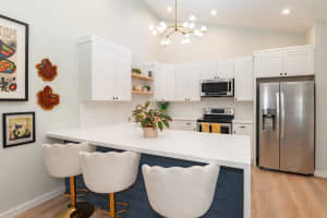 5257 S Eagle Lake Dr, Palm Beach Gardens, FL 33418 Sold 08/01/25