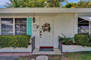2510 NW 1st Ave, Pompano Beach, FL 33064 - MLS#F10502045